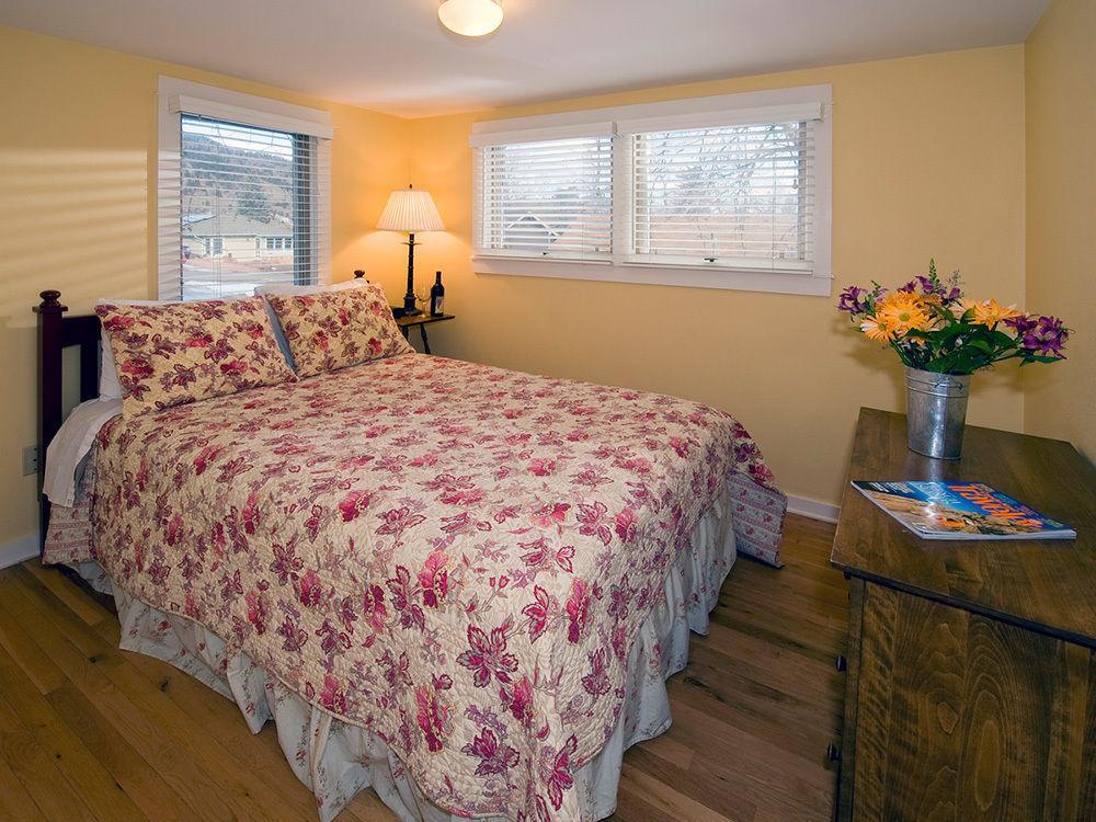 Colorado Chautauqua Cottages Боулдер Экстерьер фото